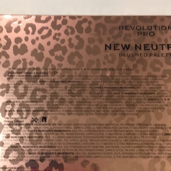 Revolution Pro New Neutral Blushed eye Palette - Picture 5 of 7